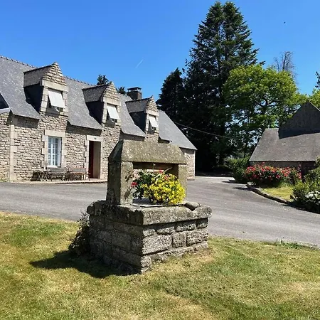 Holiday home Du Dolmen